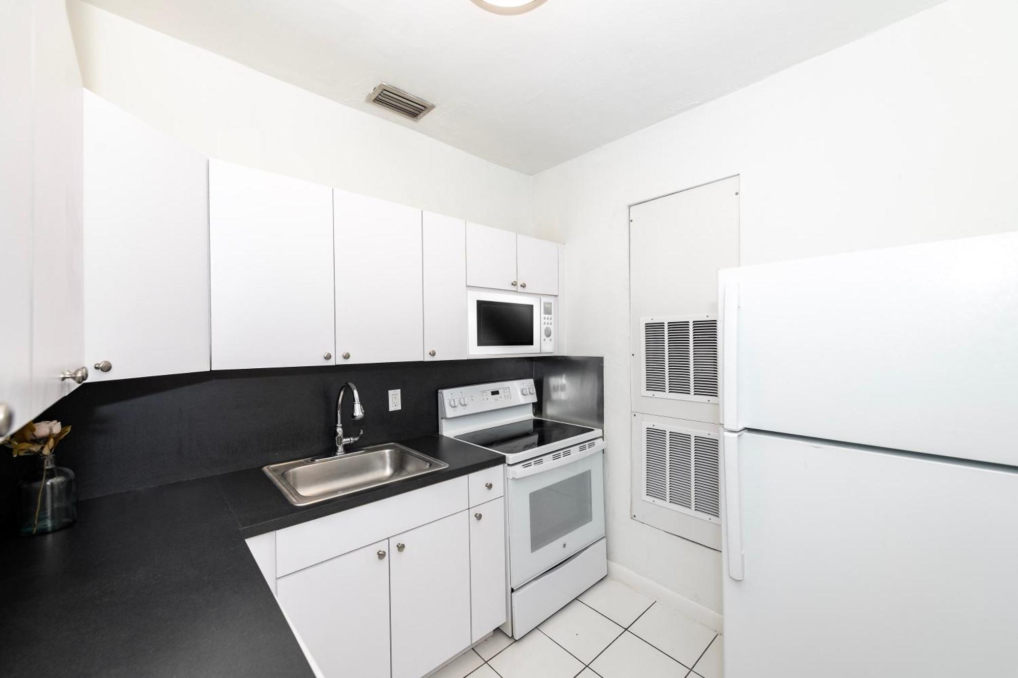 Art Deco Washingthon Apartment 마이애미 비치 외부 사진